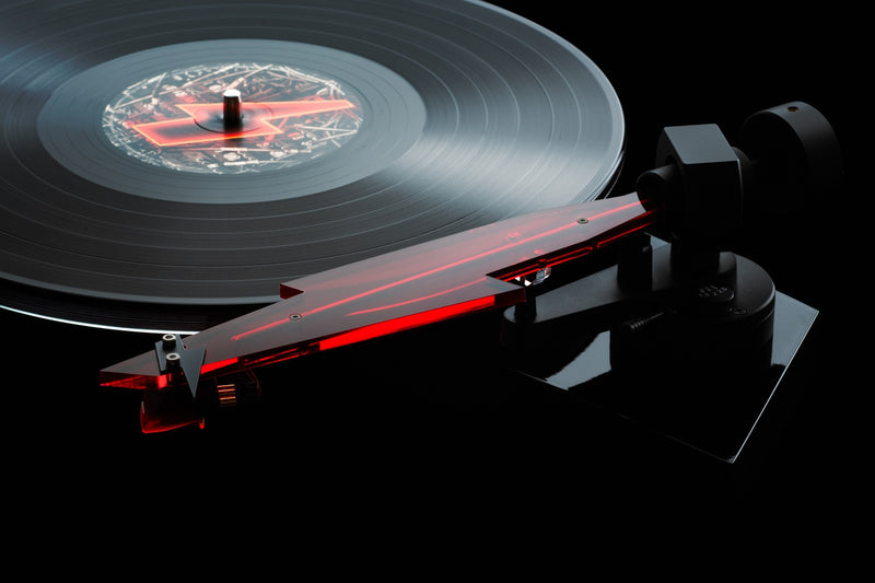 Pro-Ject AC/DC Turntable