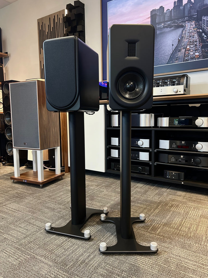 PS Audio Aspen FR5 Bookshelf Speakers & Stands - Pair - Floor Models