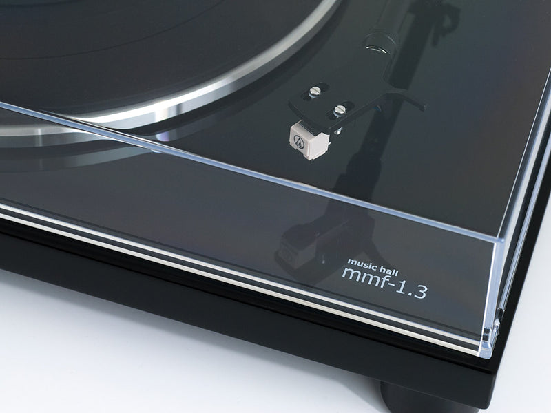 Music Hall mmf-1.3 Turntable